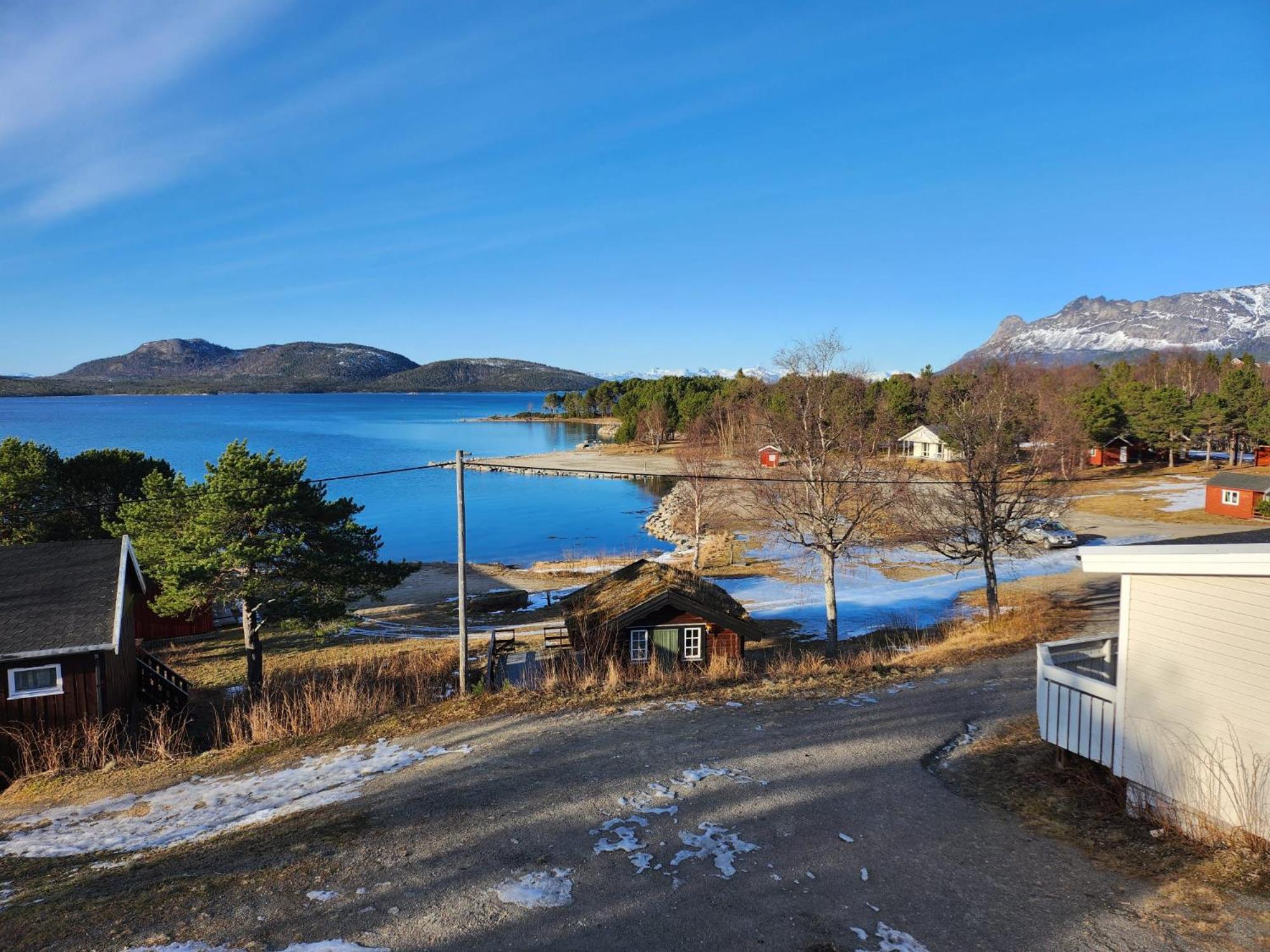 Ulvsvag Gjestgiveri Og Fjordcamping As 외부 사진