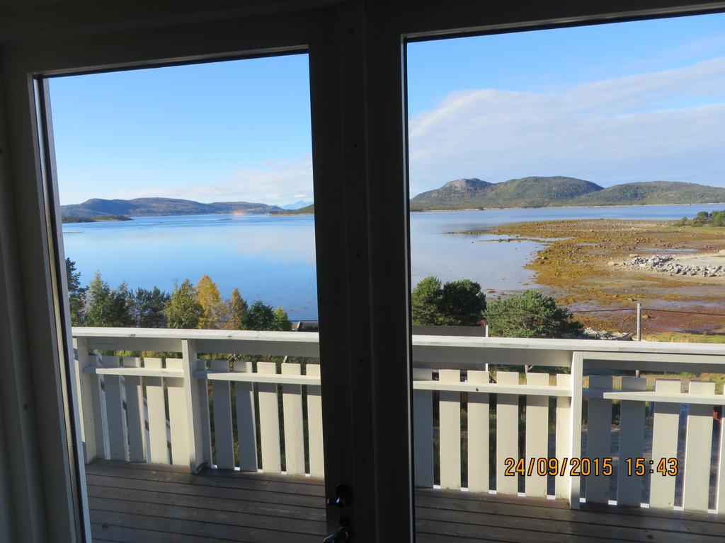 Ulvsvag Gjestgiveri Og Fjordcamping As 객실 사진